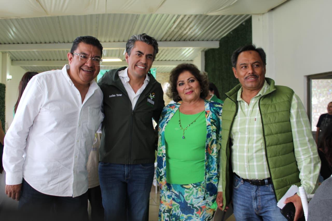 Octavio Magaña en Acatlán